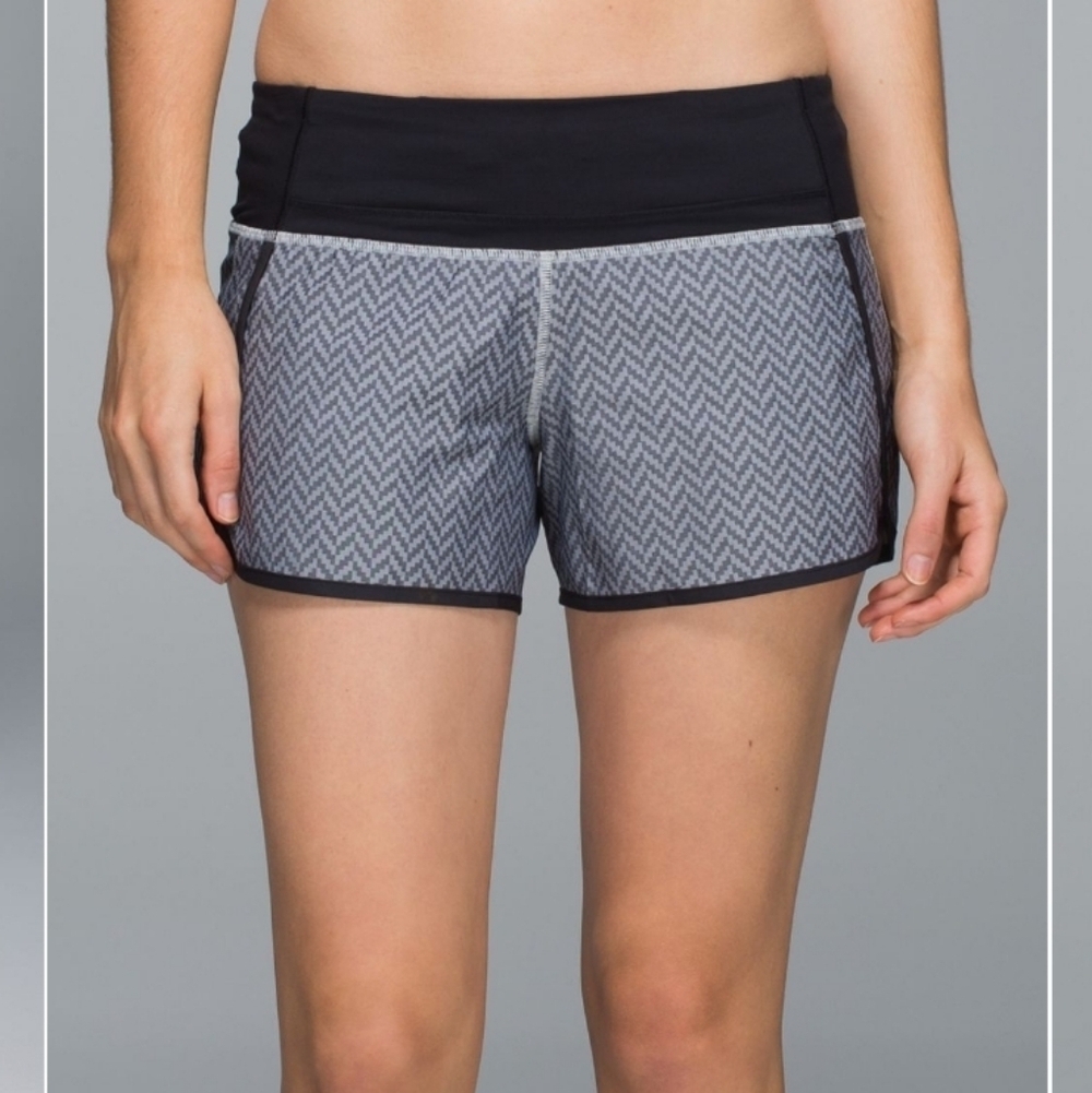 Lululemon Run Times Short *2-way Stretch. Herringbone. Grey, Black. Liner. 4". 4